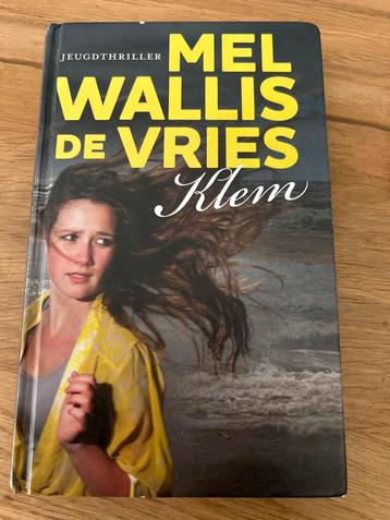 Klem - Mel Wallis de Vries beschikbaar voor biedingen
