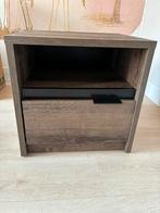 Nachtkastje 2x hout industrieel, Ophalen, Gebruikt