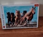 Trefl puzzel 1000 stukjes Galopperende paarden, Hobby en Vrije tijd, Denksport en Puzzels, Ophalen of Verzenden, 500 t/m 1500 stukjes