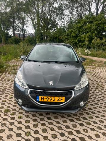 Peugeot 208 1.2 VTI 60KW/82PK 5-D 2014 Grijs beschikbaar voor biedingen