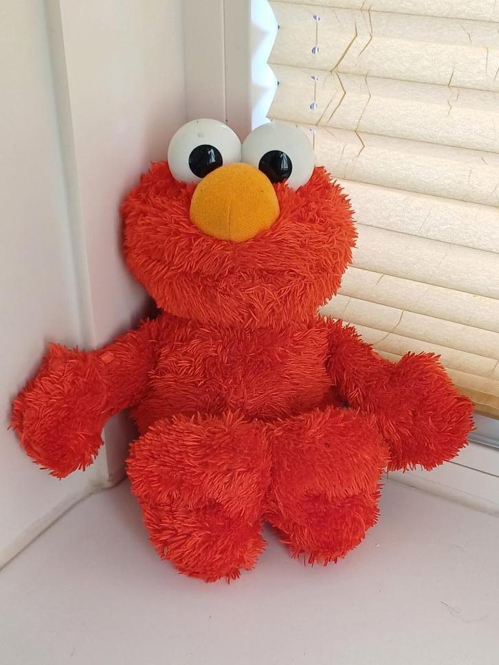 Elmo knuffel, Kinderen en Baby's, Speelgoed | Knuffels en Pluche, Gebruikt, Overige typen, Ophalen of Verzenden