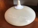 Kap hanglamp opaalglas / Murano stijl zachtgeel met wit, Ophalen of Verzenden, Glas, Vintage, retro, Minder dan 50 cm