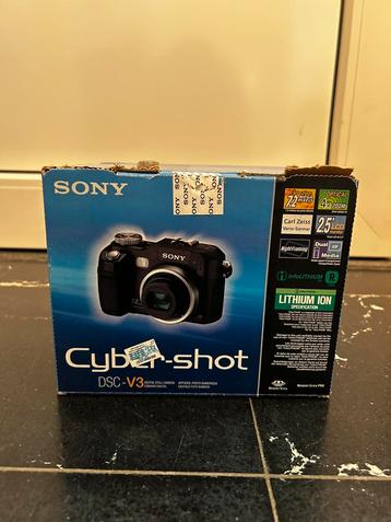 Sony Cyber-shot DSC-V3 beschikbaar voor biedingen