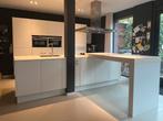 GERESERVEERD Gebruikte keuken wit compleet met apparatuur., Ophalen, Gebruikt, Wit, Dubbelwandige keuken