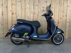 Vespa GTS 300 HPE Supertech AKRAPOVIC UITLAAT!, Fietsen en Brommers, Scooters | Vespa, Ophalen, Overige modellen, 300 cc, Zo goed als nieuw