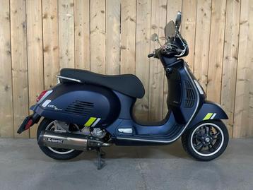 Vespa GTS 300 HPE Supertech AKRAPOVIC UITLAAT! beschikbaar voor biedingen