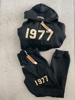 Essentials trainingspak (meer kleuren), Ophalen of Verzenden, Nieuw, Maat 46 (S) of kleiner
