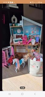 Barbiehuis incl alle accessoires, Kinderen en Baby's, Speelgoed | Poppenhuizen, Ophalen, Gebruikt, Poppenhuis