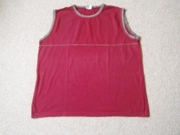 Rood mouwloos shirt maat 3 keer XL beschikbaar voor biedingen