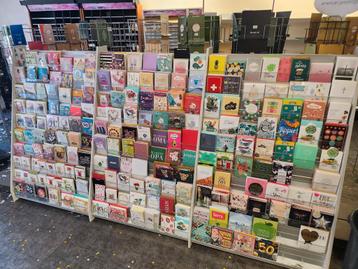 gemengd assortiment wenskaarten beschikbaar voor biedingen