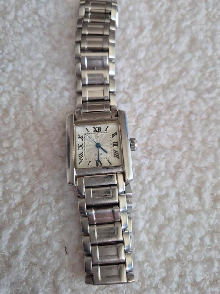 Guess dameshorloge! Makeup, kleding, schoenen , tassen enz., Sieraden, Tassen en Uiterlijk, Horloges | Dames, Gebruikt, Polshorloge