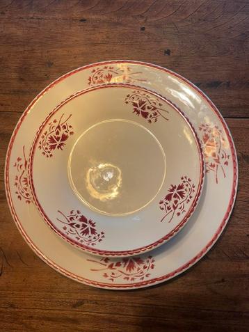 Vintage franse borden beschikbaar voor biedingen