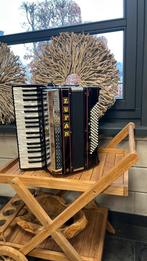 Gevraagd een Zupan of Beltuna accordeon, Ophalen of Verzenden, Zo goed als nieuw, 96-bas, Overige merken