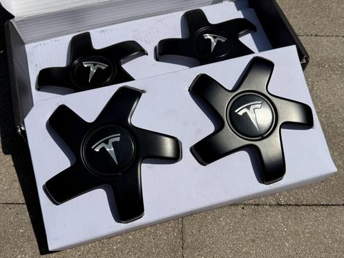 Tesla wheel cap kit / Naafdoppen, Auto diversen, Auto-accessoires, Gebruikt, Ophalen