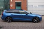 Volvo V60 2.0 T6 Recharge AWD R-Design Pano, HUD, 360 !, Gebruikt, 4 cilinders, Blauw, Hybride Elektrisch/Benzine