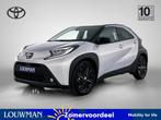 Toyota Aygo X 1.0 VVT-i MT JBL - Louwman Zin in Zomervoordee, Auto's, Voorwielaandrijving, Euro 6, Overige kleuren, 4 stoelen