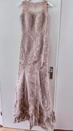 Champagne kleurige galajurk maat 38, Maat 38/40 (M), Galajurk, Beige, Ophalen of Verzenden