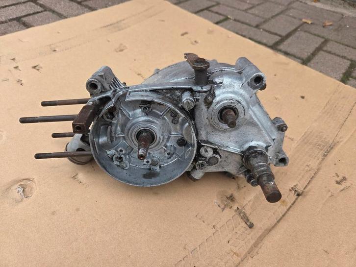 Kreidler 5 bak direct., Fietsen en Brommers, Brommeronderdelen | Kreidler, Gebruikt, Blok, Ophalen of Verzenden