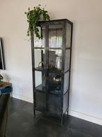 Super mooie vitrinekast Carpino van Pronto, Ophalen, Met deur(en), 50 tot 100 cm, 25 tot 50 cm