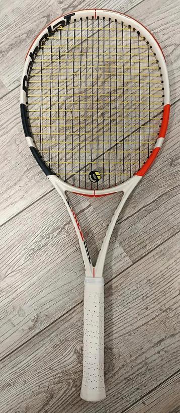 Babolat Pure Strike 100 L4 beschikbaar voor biedingen