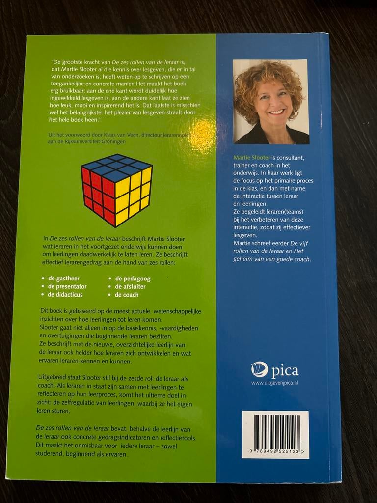 De zes rollen van de leraar - Martie Slooter, Boeken, Ophalen of Verzenden, Gelezen, Niet van toepassing