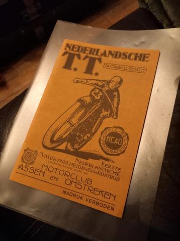 Replica TT programmaboekje van eerste TT wedstrijd 1925. beschikbaar voor biedingen