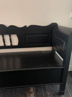 Zwarte houten klepbank, Ophalen