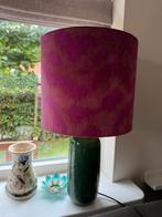 Ikat lampenkap met groene keramieke voet, Huis en Inrichting, Lampen | Lampenkappen, Ophalen, Zo goed als nieuw, Rond, 25 tot 50 cm
