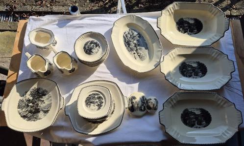Landschap serviesdelen Societe Maestricht, Antiek en Kunst, Antiek | Servies los, Ophalen of Verzenden