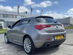 Alfa Romeo Giulietta 1.4 T Distinctive|Navi Leer Cruise LED, Voorwielaandrijving, 4 cilinders, Bedrijf, Handgeschakeld