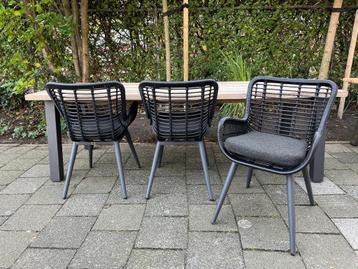 4 stuks Nieuw - 4 Seasons Outdoor tuin arm stoel inc. kussen beschikbaar voor biedingen