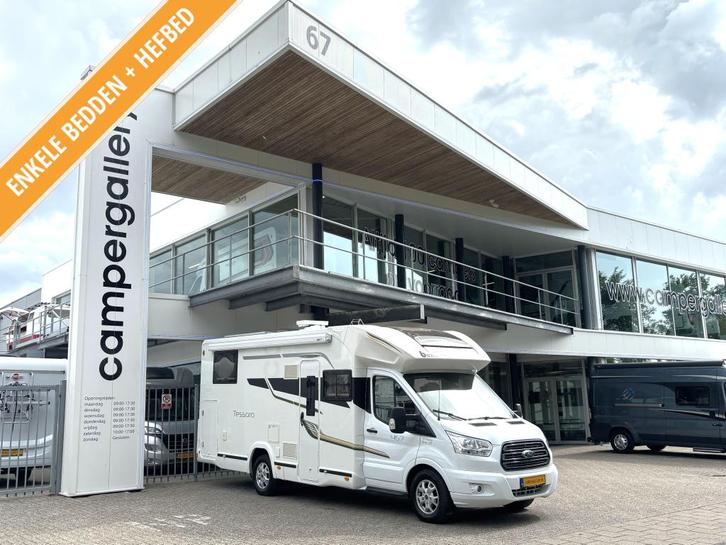 Benimar Tessoro 467 ENKELE BEDDEN + HEFBED FACE TO FACE, Caravans en Kamperen, Campers, Bedrijf, tot en met 5, Half-integraal