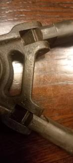 Bren mk2 bipod wo2 Engels, Verzamelen, Militaria | Tweede Wereldoorlog, Ophalen of Verzenden, Landmacht, Engeland, Hulzen of Bodemvondsten