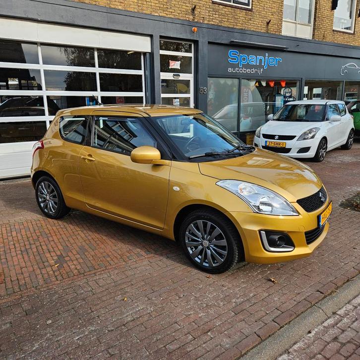 Suzuki Swift 1.2i 3-Drs. December-2014, hele nette auto., Auto's, Suzuki, Bedrijf, Swift, ABS, Airbags, Airconditioning, Bluetooth