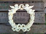 Mooie decoratieve Engelen Krans, crème wit, gietijzer, Tuin en Terras, Tuinwanddecoratie, Ophalen of Verzenden, Nieuw