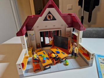Playmobil City Life Meeneemschool 6865 beschikbaar voor biedingen