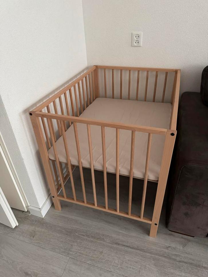 Houten Box Felix II + Matras & Hoes Jollein, Kinderen en Baby's, Boxen, Zo goed als nieuw, Rechthoekig, Ophalen