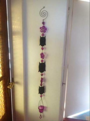 Nieuwe wandhanger,raamhanger,metaal uil zwart met paars beschikbaar voor biedingen