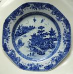 2 x 19e-Eeuws Chinees blauwwit bord: handgeschilderd, Ophalen of Verzenden