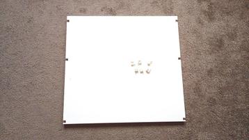 Kledingkast plank ikea wit 53 cm x 56.5 cm beschikbaar voor biedingen
