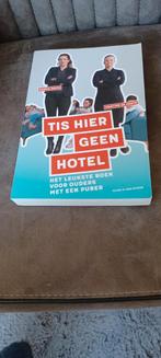 Tis hier geen hotel Saskia Smith, Ophalen of Verzenden, Zo goed als nieuw