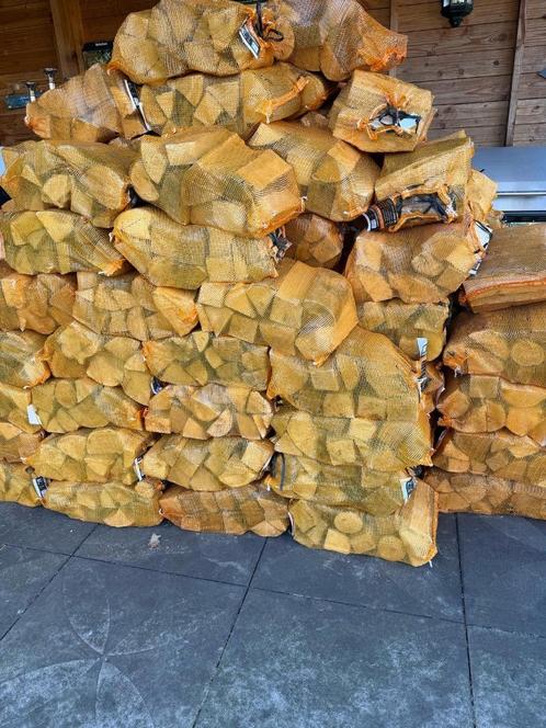 Essenhout – Oven gedroogd – OP = OP /  22L Per Zak, Tuin en Terras, Haardhout, Blokken, Essenhout, Minder dan 3 m³, Ophalen