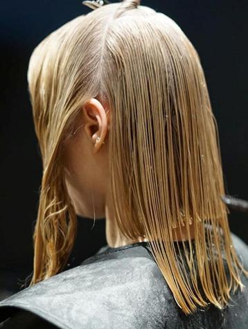Toe aan een nieuwe look? Gratis vakkundig geknipt voor vrouw beschikbaar voor biedingen