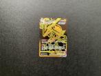 Rayquaza VMAX - Gouden Kaart - Pokémon, Hobby en Vrije tijd, Verzamelkaartspellen | Pokémon, Ophalen of Verzenden, Zo goed als nieuw