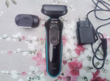 Braun scheerapparaat met trimmer  beschikbaar voor biedingen