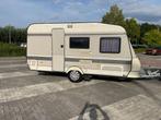 Hobby Classic 420 met voortent (z.g.a.n) met mover (1992), Vast bed, Bedrijf, 4 tot 5 meter, Tot en met 4