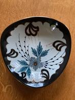 Flora plateel schaal, Antiek en Kunst, Ophalen of Verzenden