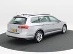 Volkswagen Passat Variant 1.5 TSi 150 Pk Automaat Comfort Bu, Auto's, 4 cilinders, 150 pk, Adaptive Cruise Control, 19 km/l