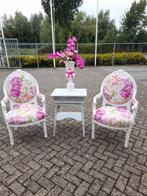 2 x brocante fauteuils opnieuw gestoffeerd 225.00 p.s, Ophalen of Verzenden