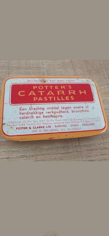 Rechthoekig blikje " Potter's Catarrh Pastilles " €7,50 beschikbaar voor biedingen